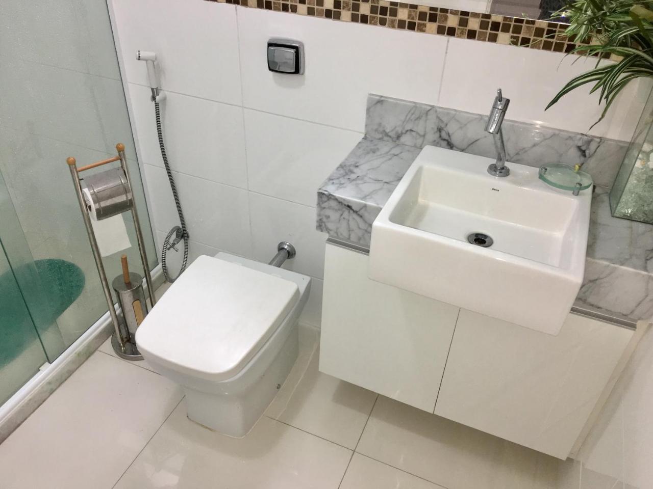 Apartamento Na Praia Do Forte 卡波布里奥 外观 照片