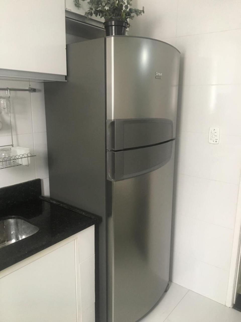 Apartamento Na Praia Do Forte 卡波布里奥 外观 照片