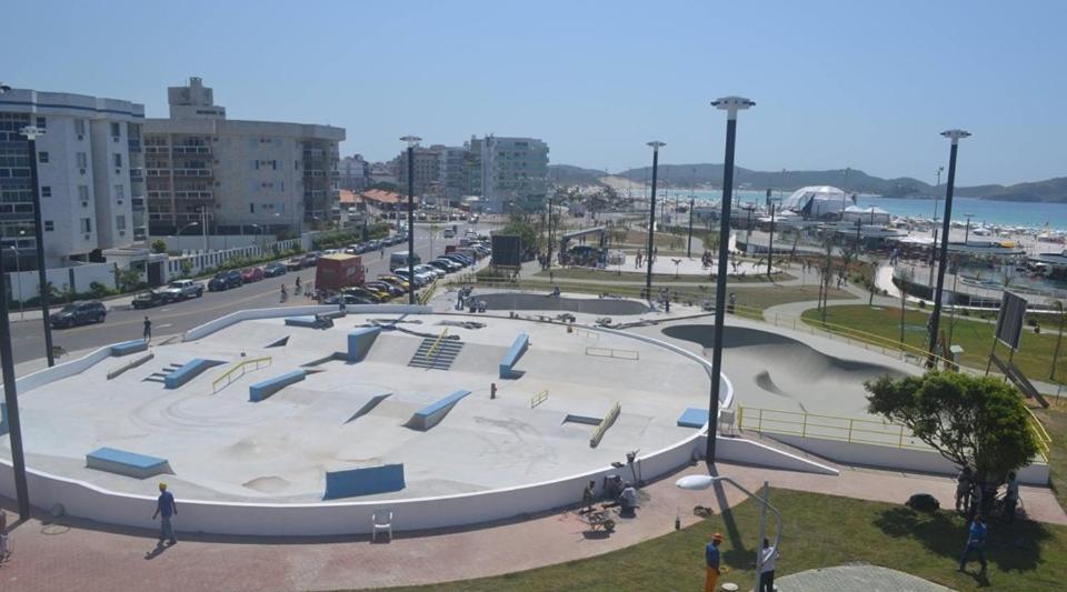 Apartamento Na Praia Do Forte 卡波布里奥 外观 照片
